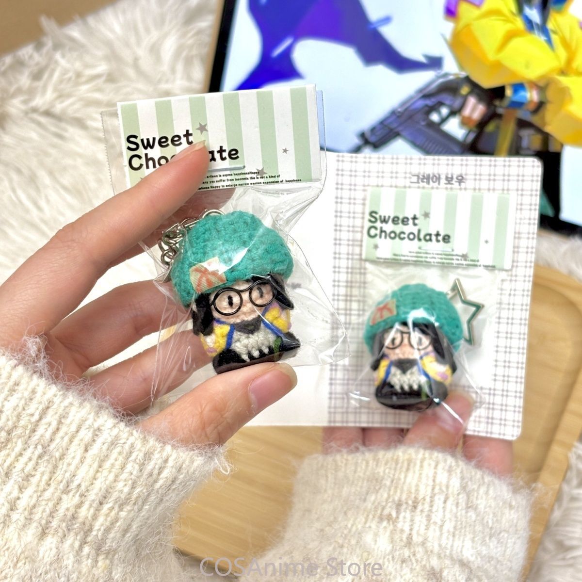 Cute Anime Merchandise - ตุ๊กตาถักนิตติ้ง VALORANT Killjoy สำหรับคอสเพลย์ ตุ๊กตาขนาดเล็ก กระเป๋าพวงกุญแจ